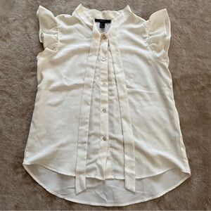 Forever 21 Cream Ruffle Sleeve Blouse Size S